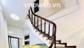 Nhà phố Đê La Thành , Ba Đình , diện tích 31m2, mặt tiền 8.4m, 5 tầng . Giá chỉ 7.2 tỷ